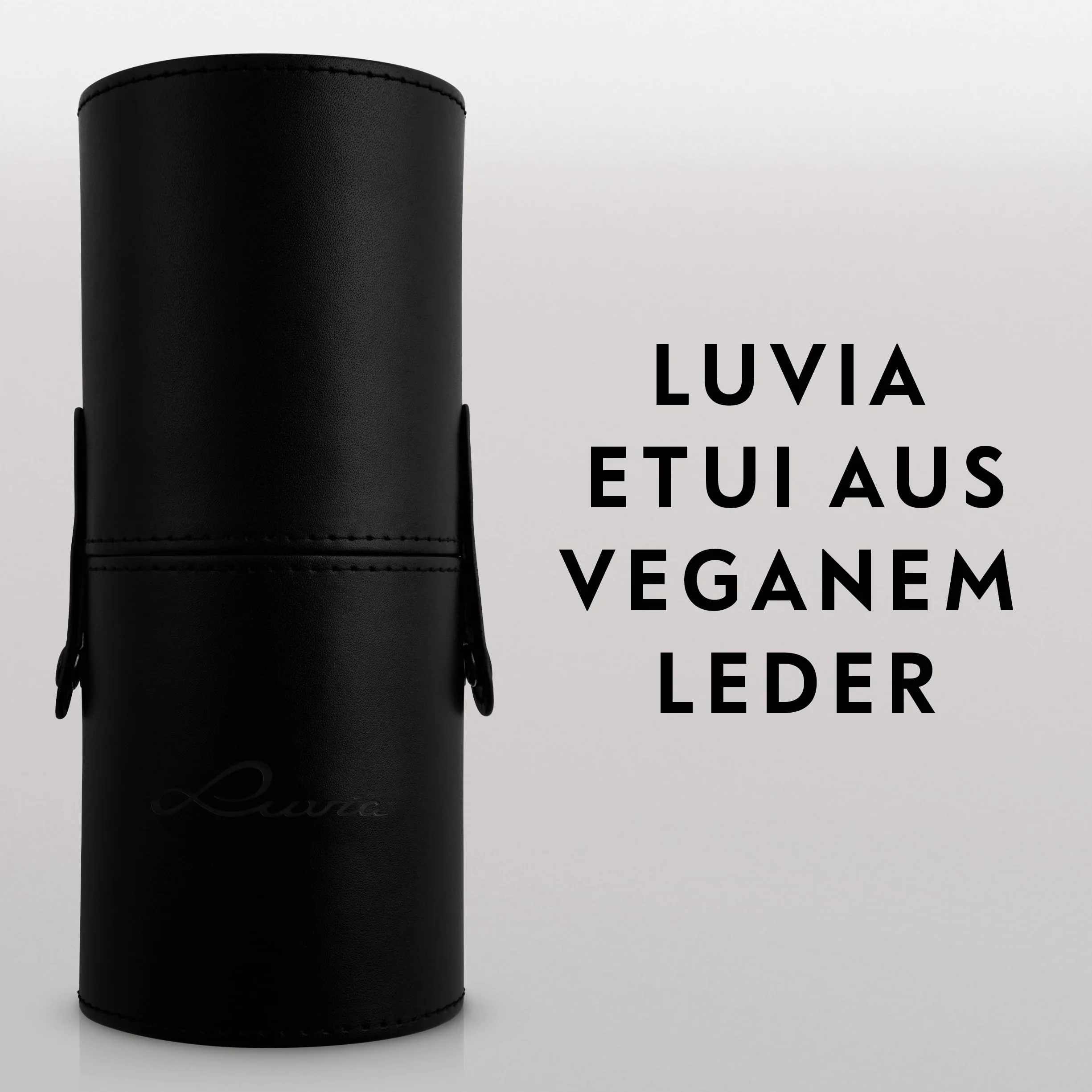Zestaw pędzli do makijażu Luvia, Prime Vegan Pro - Black, 12 pędzli do makijażu, w tym pojemnik na pędzle, gąbka do blendowania i mata do czyszczenia pędzli kosmetycznych, w kolorze czarnym