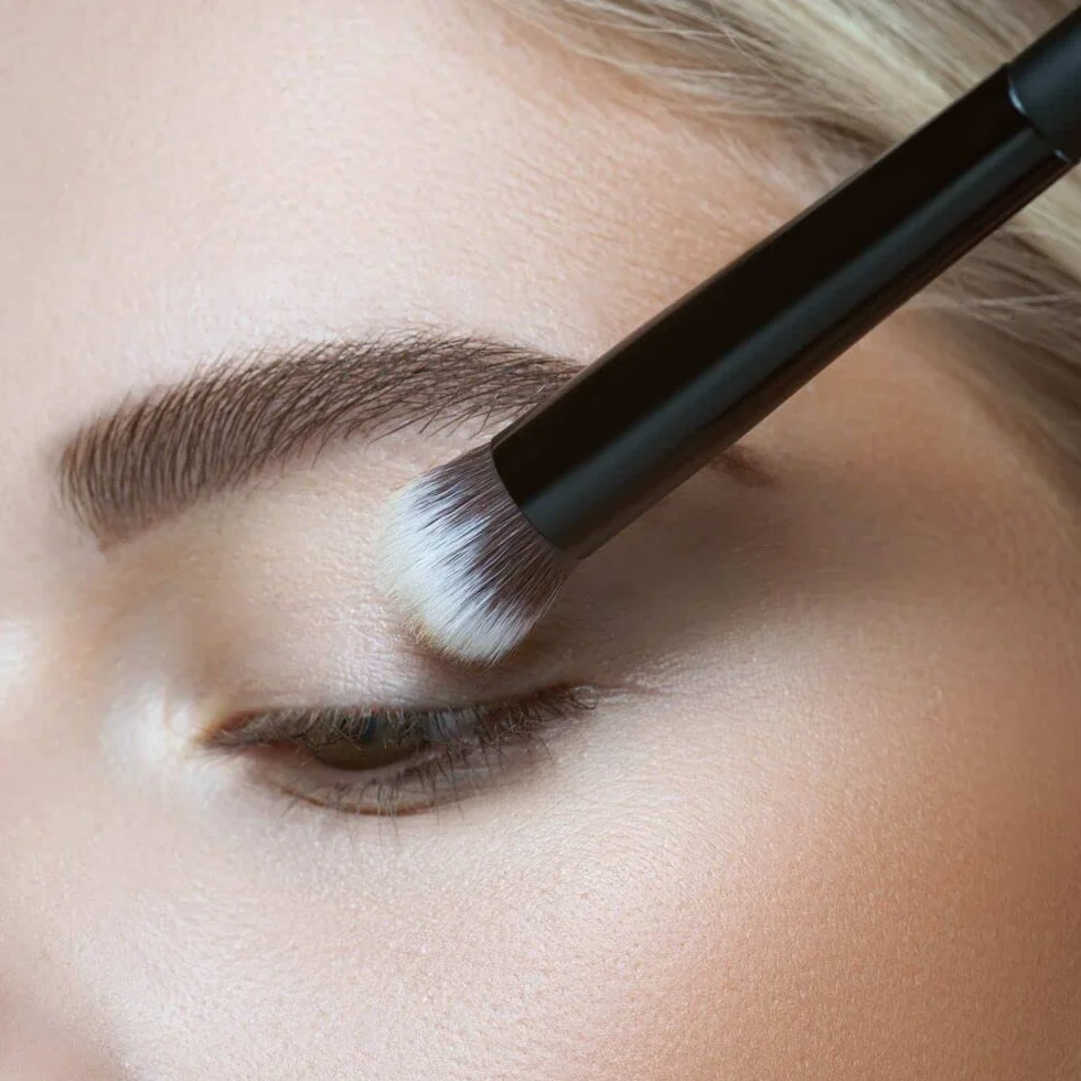 ARTDECO Concealer & Camouflage Brush Premium Quality (1 pc)