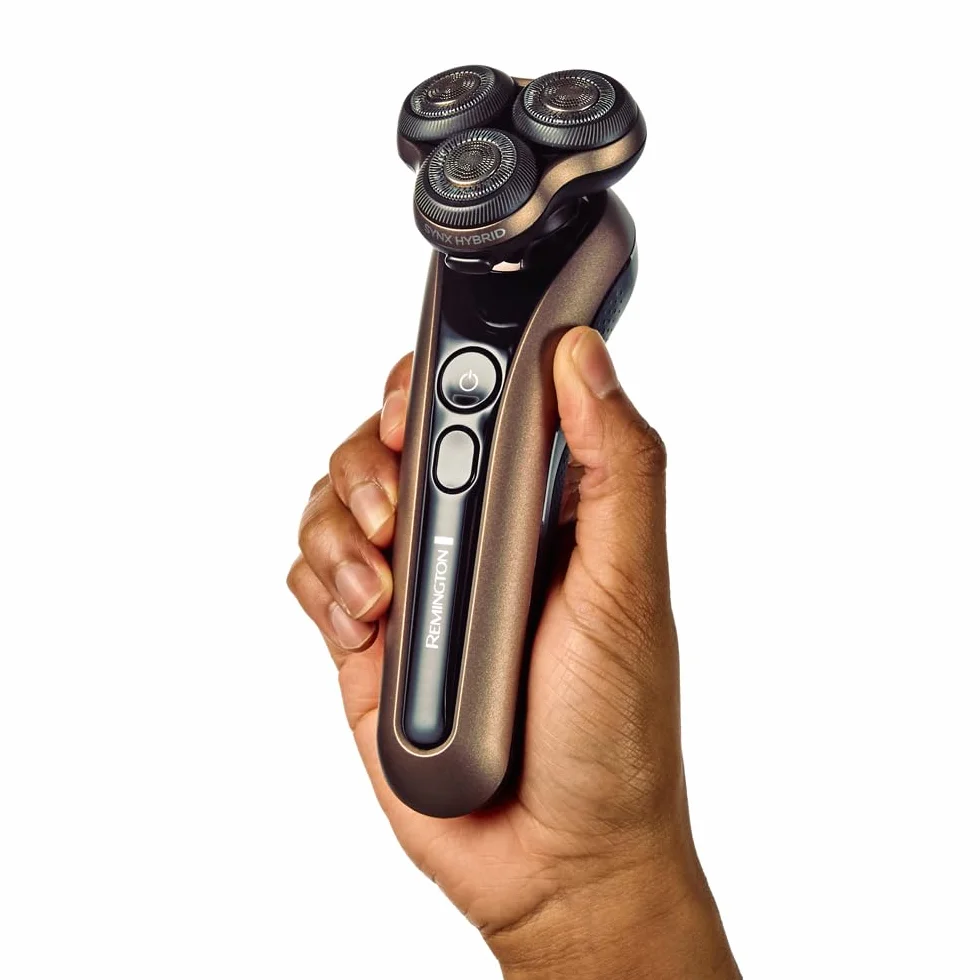 Remington X9 Limitless X Golarka elektryczna dla mężczyzn z hybrydowym systemem tnącym SynX, rotacyjna, na mokro i na sucho, trymer, bezprzewodowa, 360° PivotBall, technologia Shave-Learn LED, XR1795