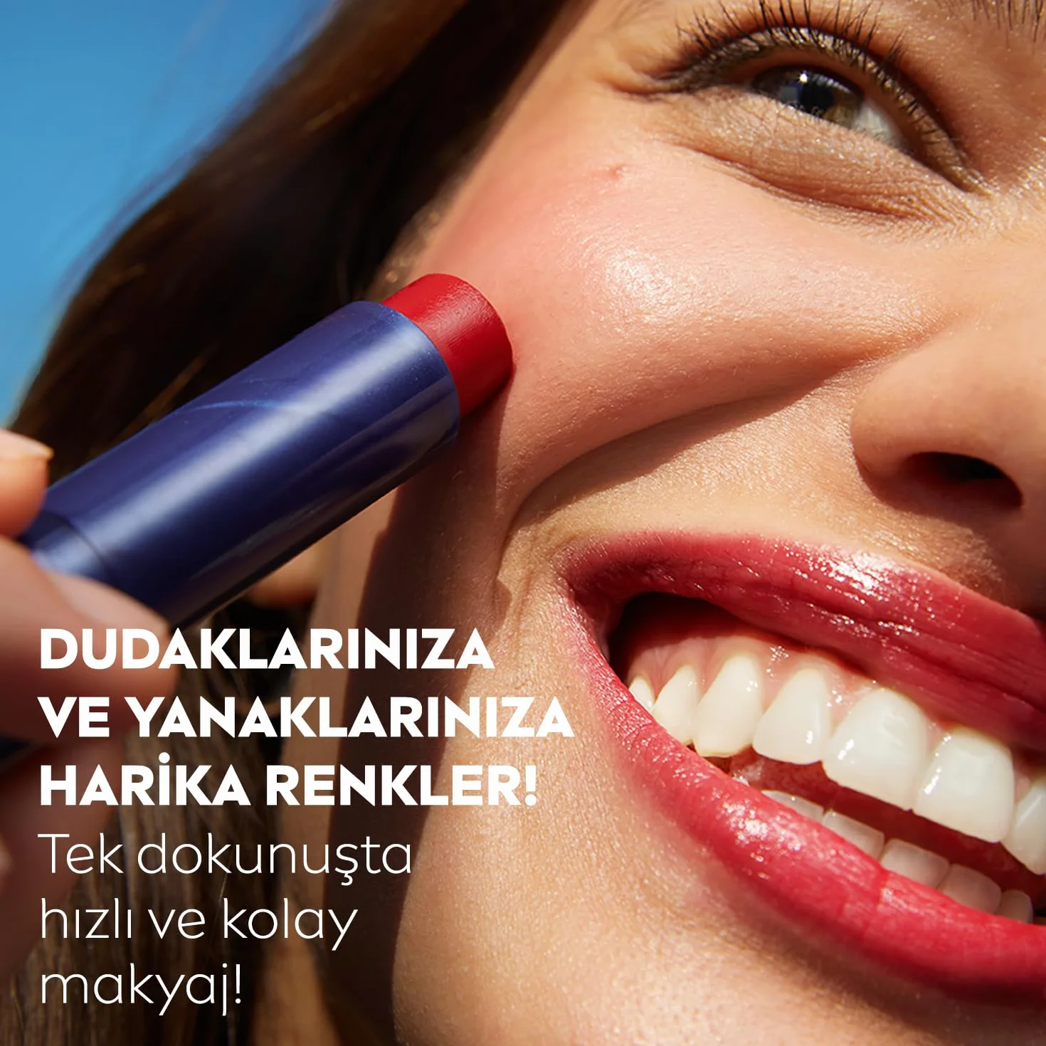 NIVEA Pielęgnująca pomadka do ust Caring Beauty 3w1 Red 4,8 g