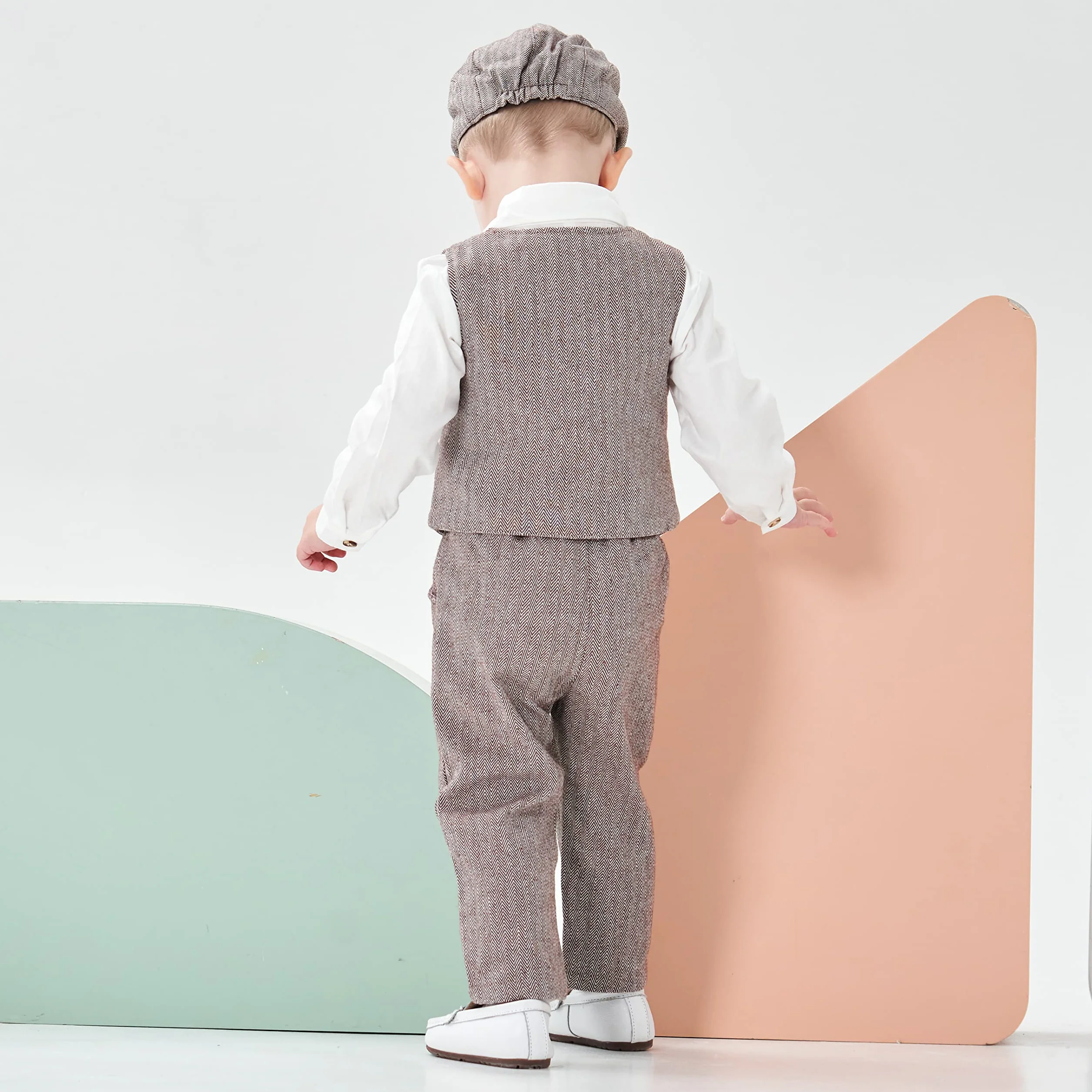 Garnitur dla chłopców i dżentelmenów, formalna kamizelka dla malucha, koszulka ślubna, kamizelka + muszka, zestaw 4 elementów