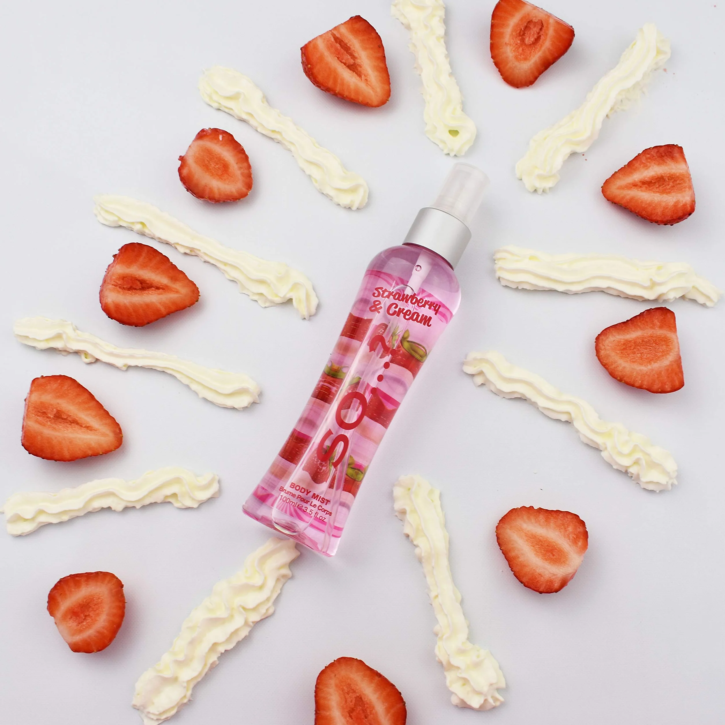 Damski zapach Body Mist By So... truskawka i krem 100 ml