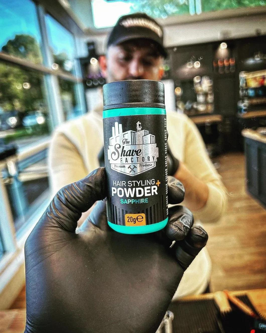 The Shave Factory Proszek do włosów z efektem matowym Golden 20 g