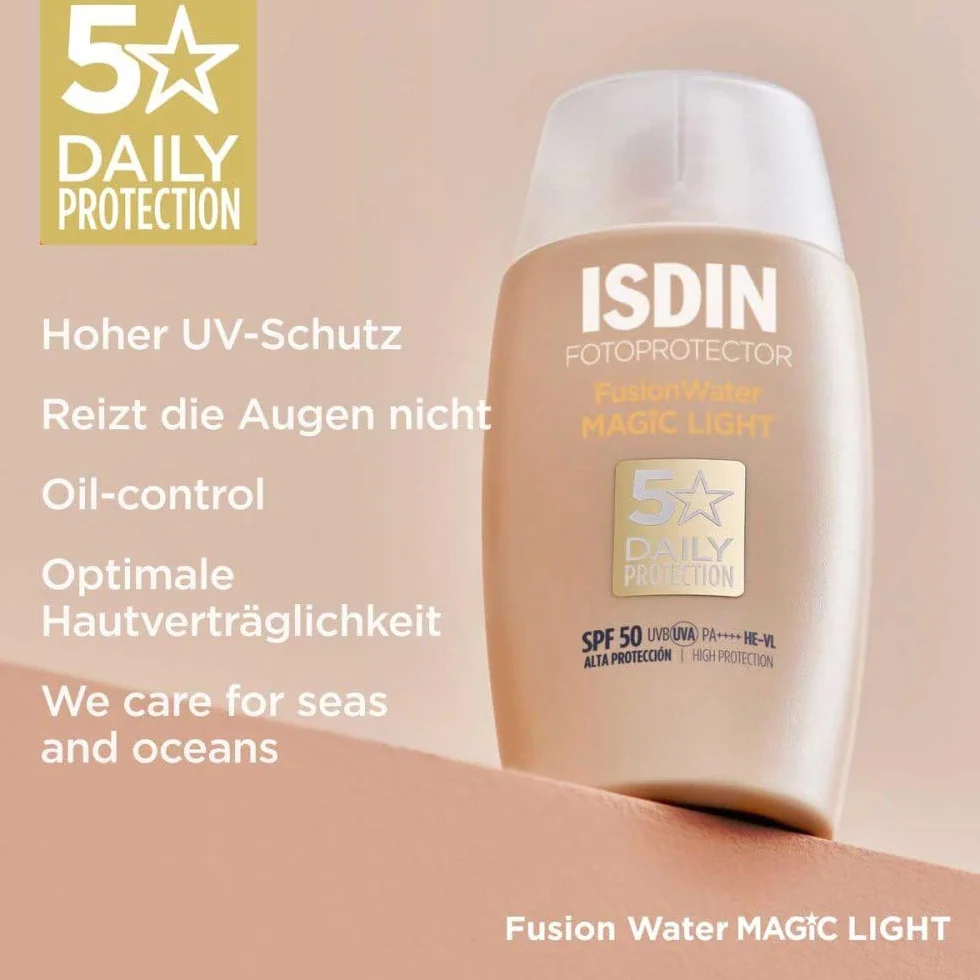 ISDIN Fusion Water Color Light SPF 50 kolorowy krem przeciwsłoneczny do twarzy 50 ml