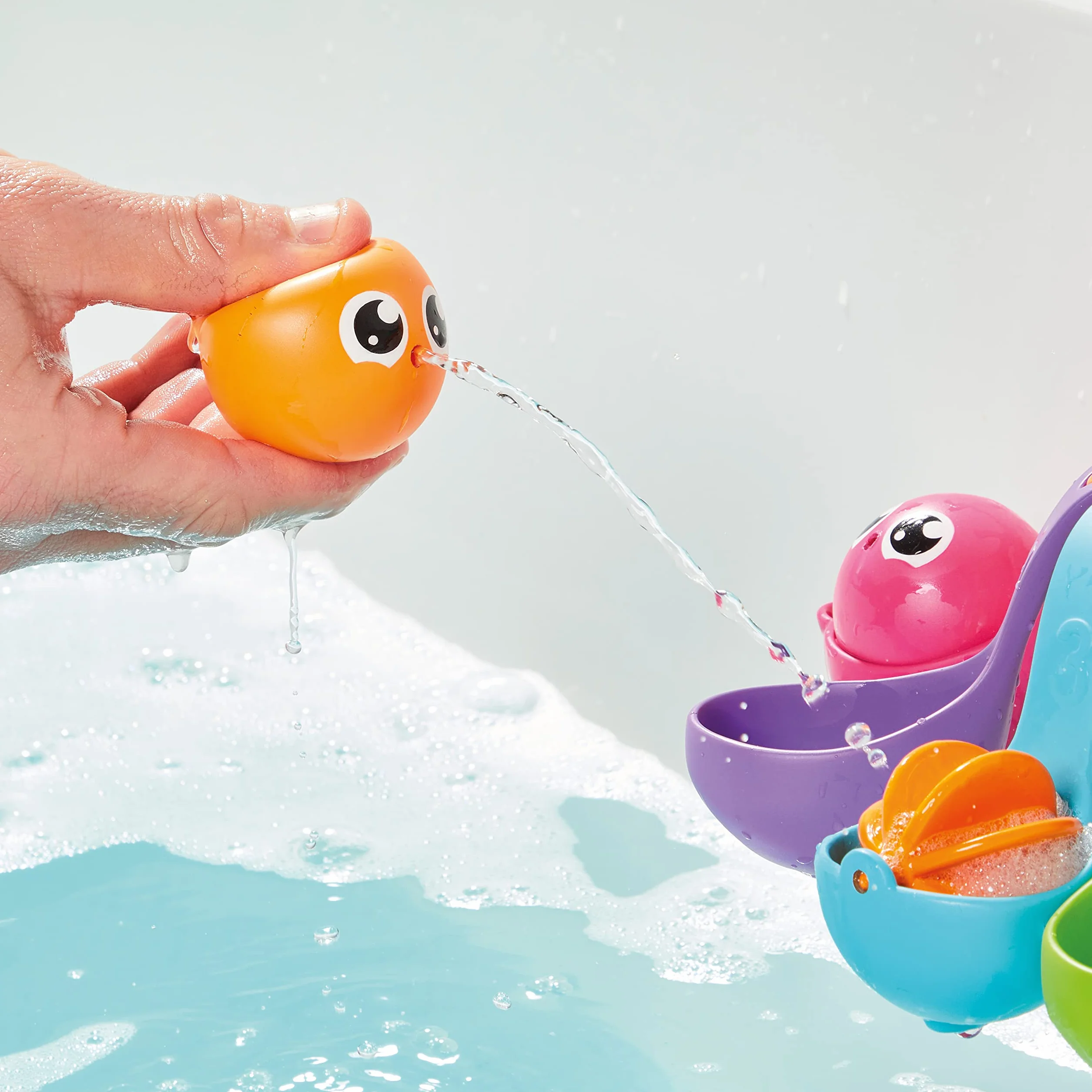 Toomies E73104 Tomy 7 in 1 Activity Octopus, Kids Toys for Water Play, Fun Bath Accessories for Babies and Toddlers, Suitable for 18 Months and Older, Multicoloured