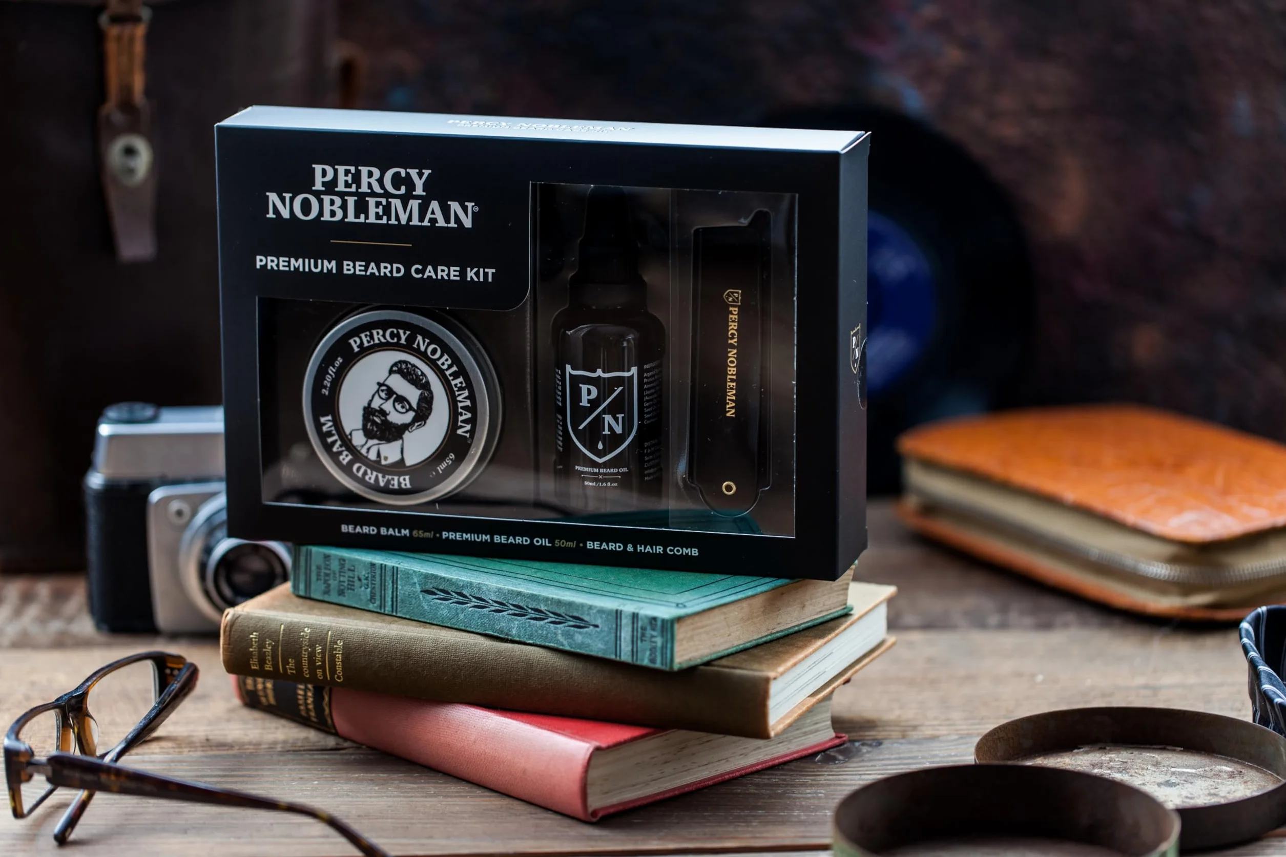 Zestaw do pielęgnacji brody Premium Percy Nobleman, zestaw do pielęgnacji brody z limitowanej edycji, zawierający olejek do brody, balsam do brody i składany grzebień