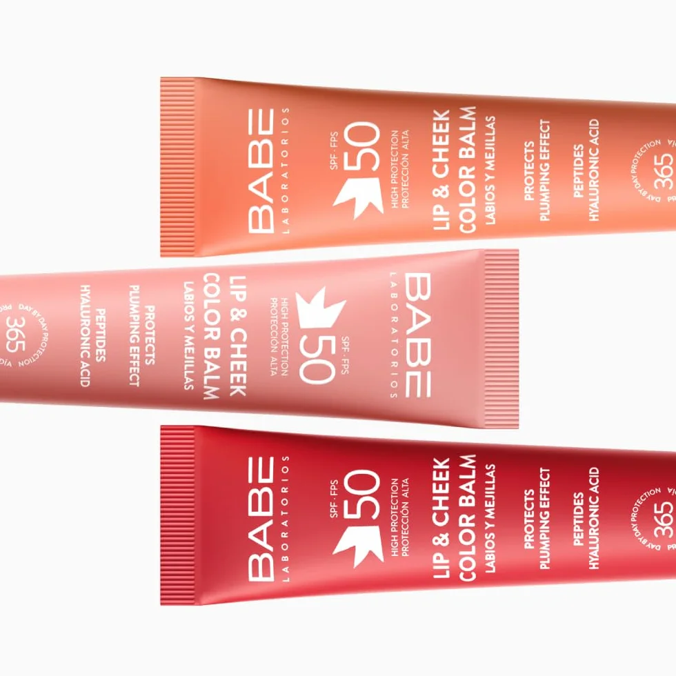 Laboratorios Babé - LIP & CHEEK SPF 50 ROSA - Balsam fotoochronny w różowym odcieniu | Wysoka ochrona przeciwsłoneczna SPF 50 | Nawilżenie i naturalny efekt objętości | na usta i policzki