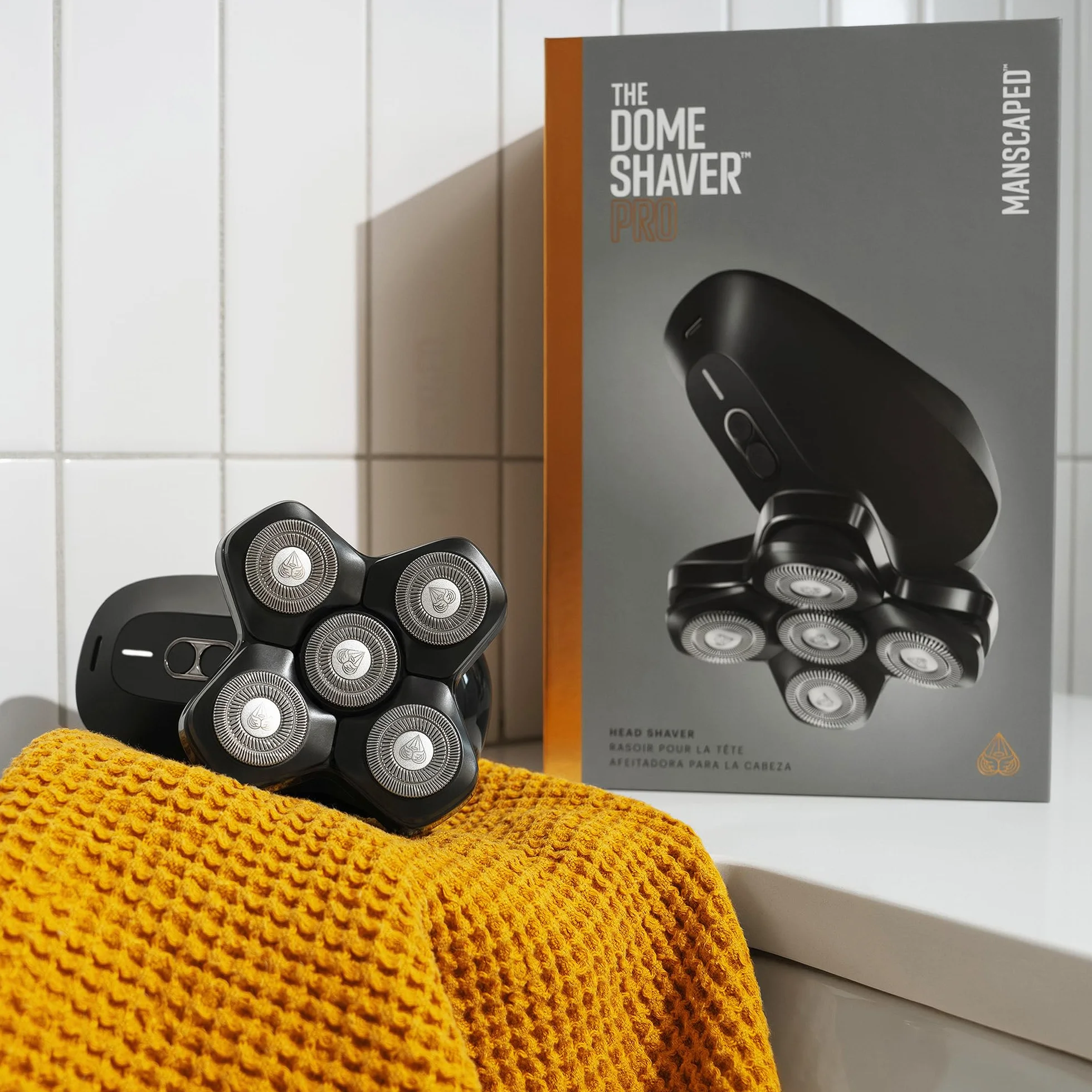 MANSCAPED® Golarka Dome Shaver™ PRO dla łysych mężczyzn – pięć obrotowych ostrzy z technologią SkinSafe® i FlexAdjust, wodoodporna, ładowanie USB-C z blokadą podróżną