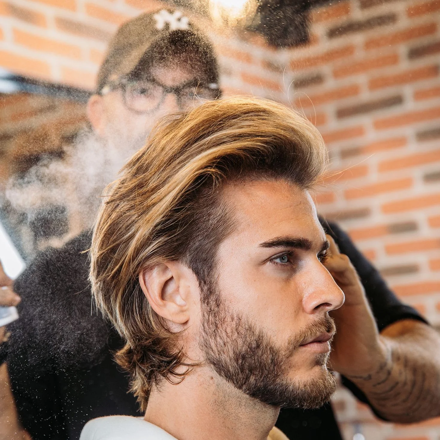 Proszek do włosów Beardburys Hover Volume z 2 wkładami, mocny chwyt i matowe wykończenie Puder do stylizacji włosów o naturalnym i elastycznym utrwaleniu, 12 g każdy