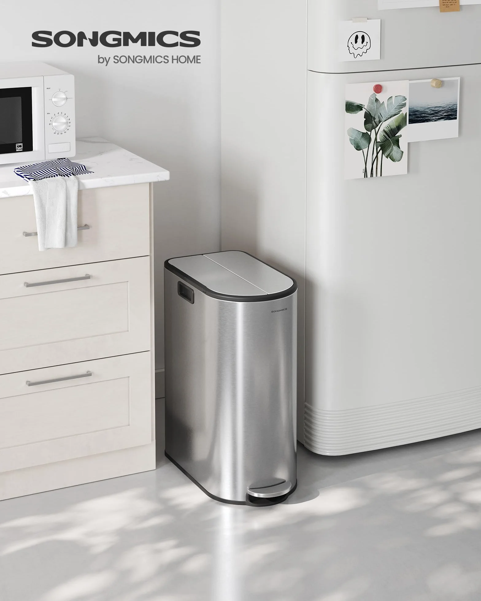 SONGMICS Podwójny kosz kuchenny, 30 l i 20 l, podwójna komora, wąski kosz do recyklingu i odpadów, kosz na pedały z pokrywkami skrzydeł, metaliczny srebrny LTB570E50