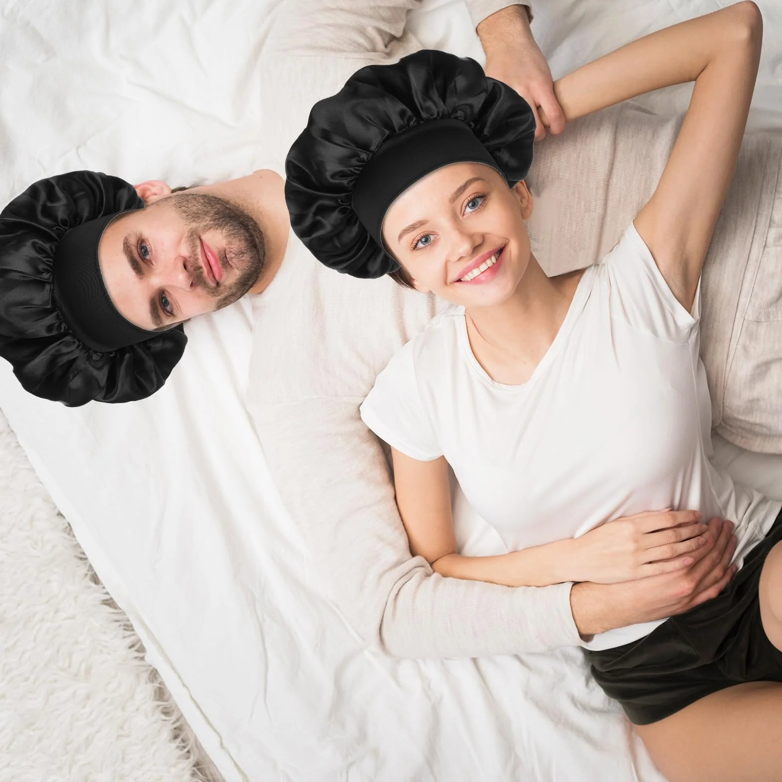 COMNICO Jedwabna czapka do spania, satynowa bonnet, dwuwarstwowy czepek jedwabny, czapka nocna, regulowana, dwustronna, szeroka miękka tasiemka, do kręconych włosów, jedwabny czepek, czarny, jeden