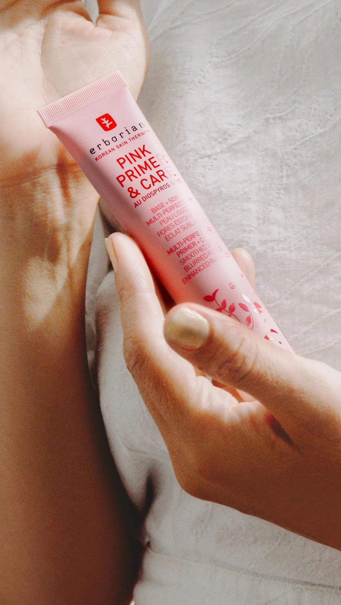 Erborian Pink Primer & Care - podkład do makijażu z ekstraktem z persyros Diospyros - podkład i nawilżający - wszystkie odcienie skóry - koreańska pielęgnacja - 45 ml