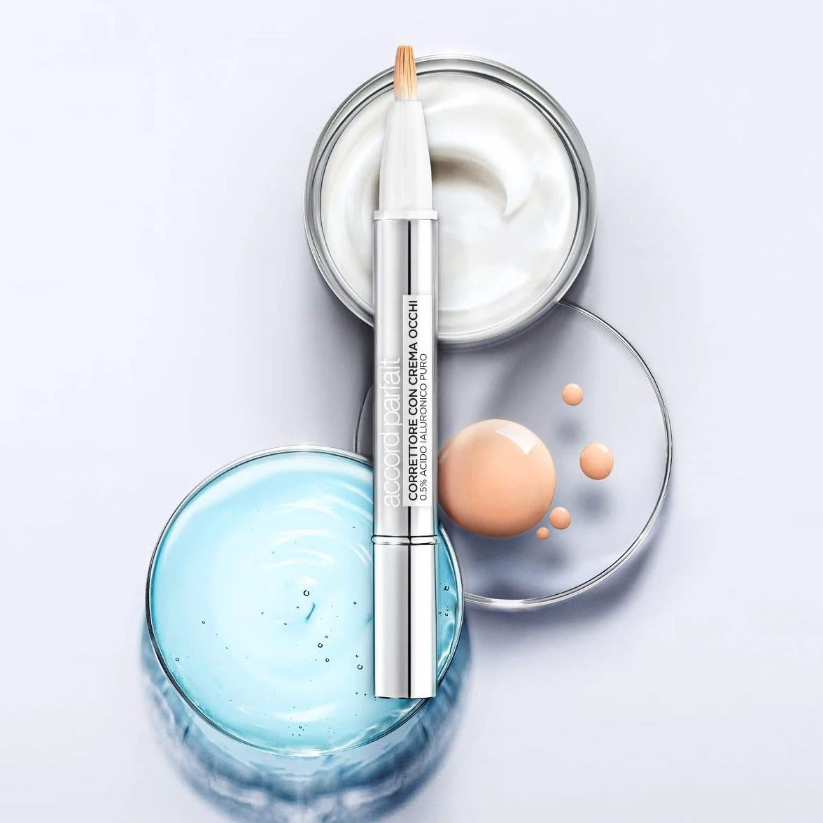 L'Oréal París Accord corrector Parfait Eye Cream in a Concealer tono medio claro 3-5.5R Peach