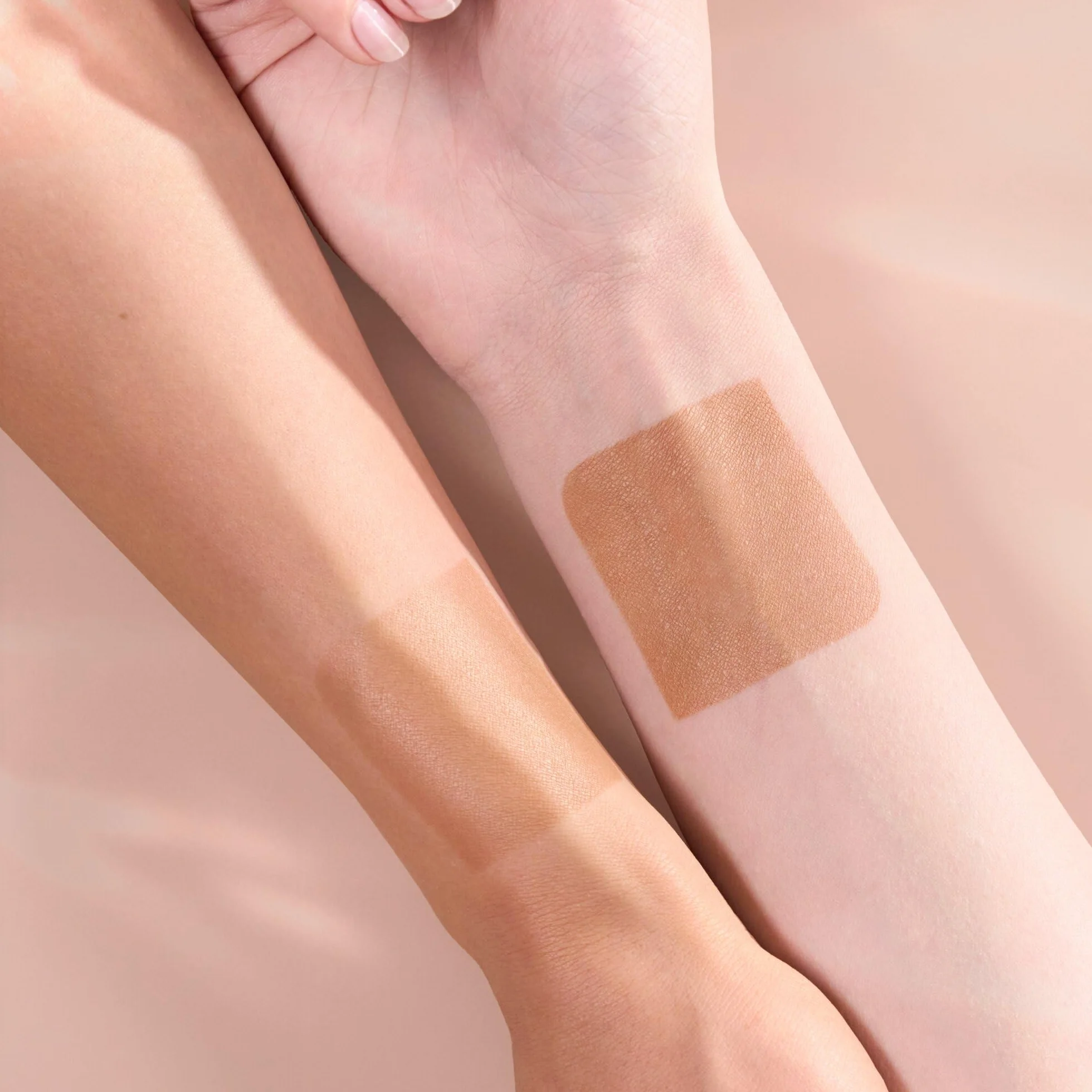 Catrice Bronzer rozświetlający Holiday Skin, wygładzanie, opieka, wyraźny wynik, naturalny, świetlisty (8g)