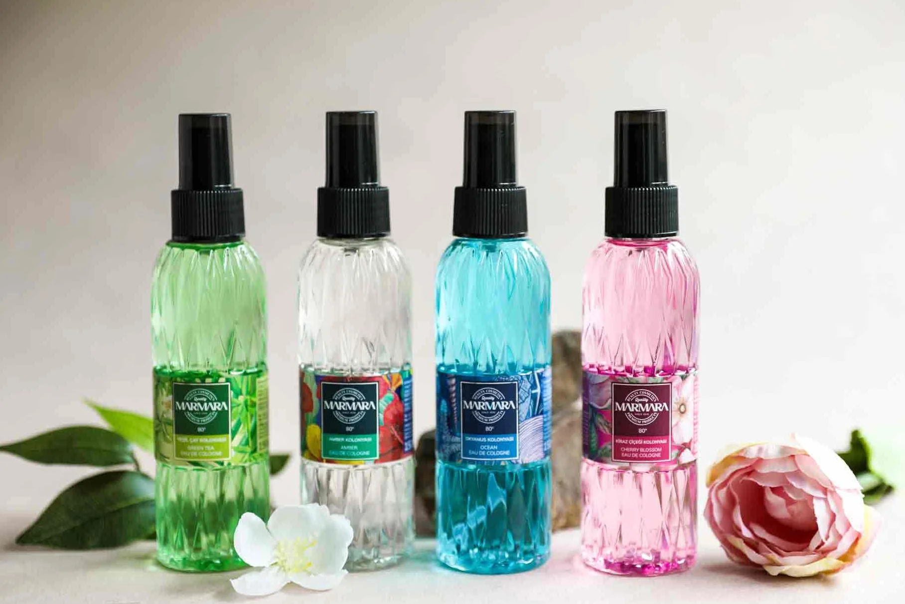 MARMARA Beauty woda kolońska z kwiatami wiśni 300 ml – alkohol 80° – odświeżający zapach dla kobiet – woda zapachowa dla kobiet – odświeża chłód – świeżość i kwiaty – EDC Women – woda kolońska