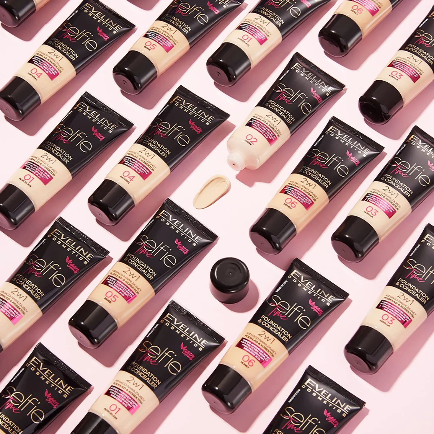 Eveline Cosmetics Selfie Time Kryjąco-nawilżający podkład & korektor - No 06 honey