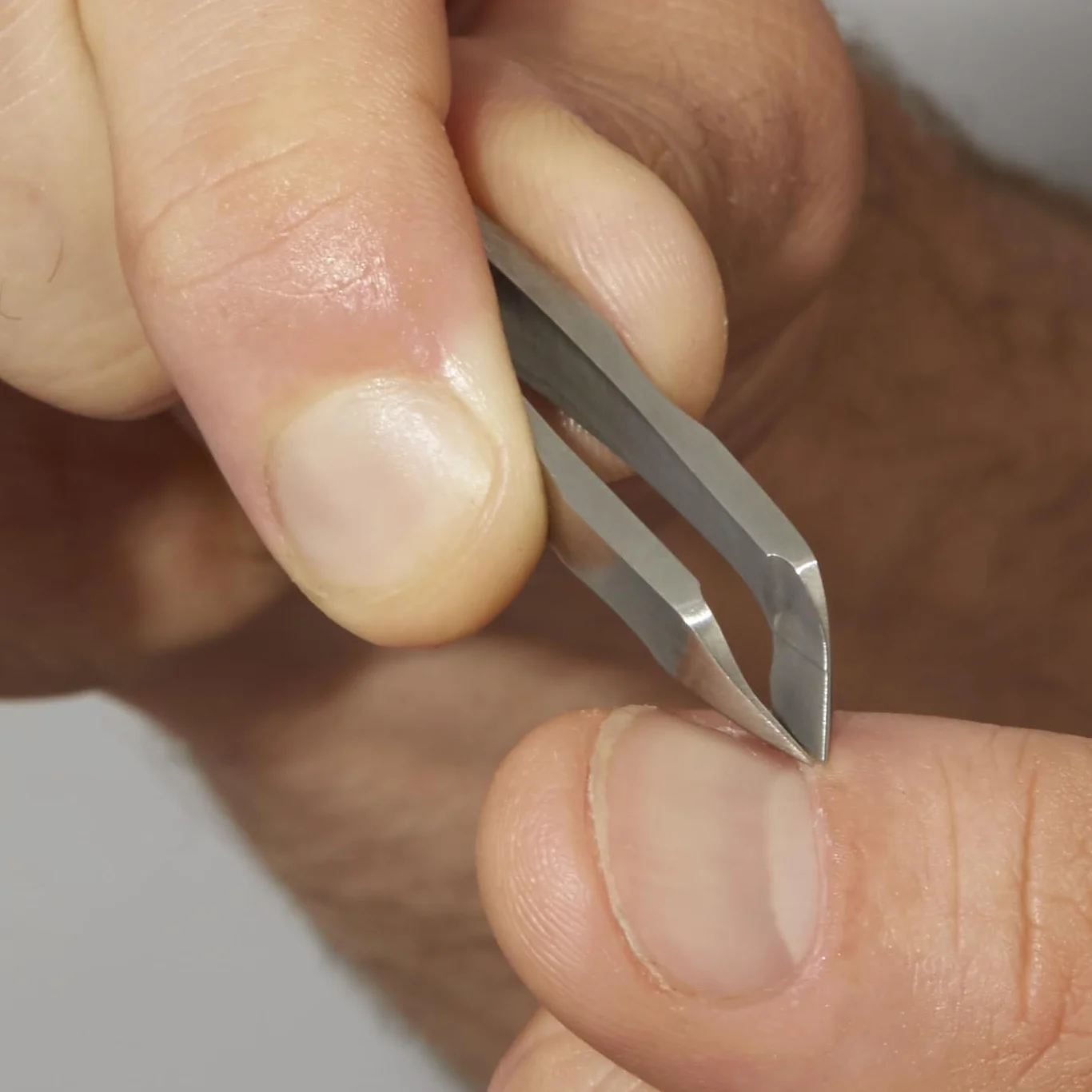 TWEEZERMAN G.E.A.R. Mini Hangnail Scip i Snip Szczypce