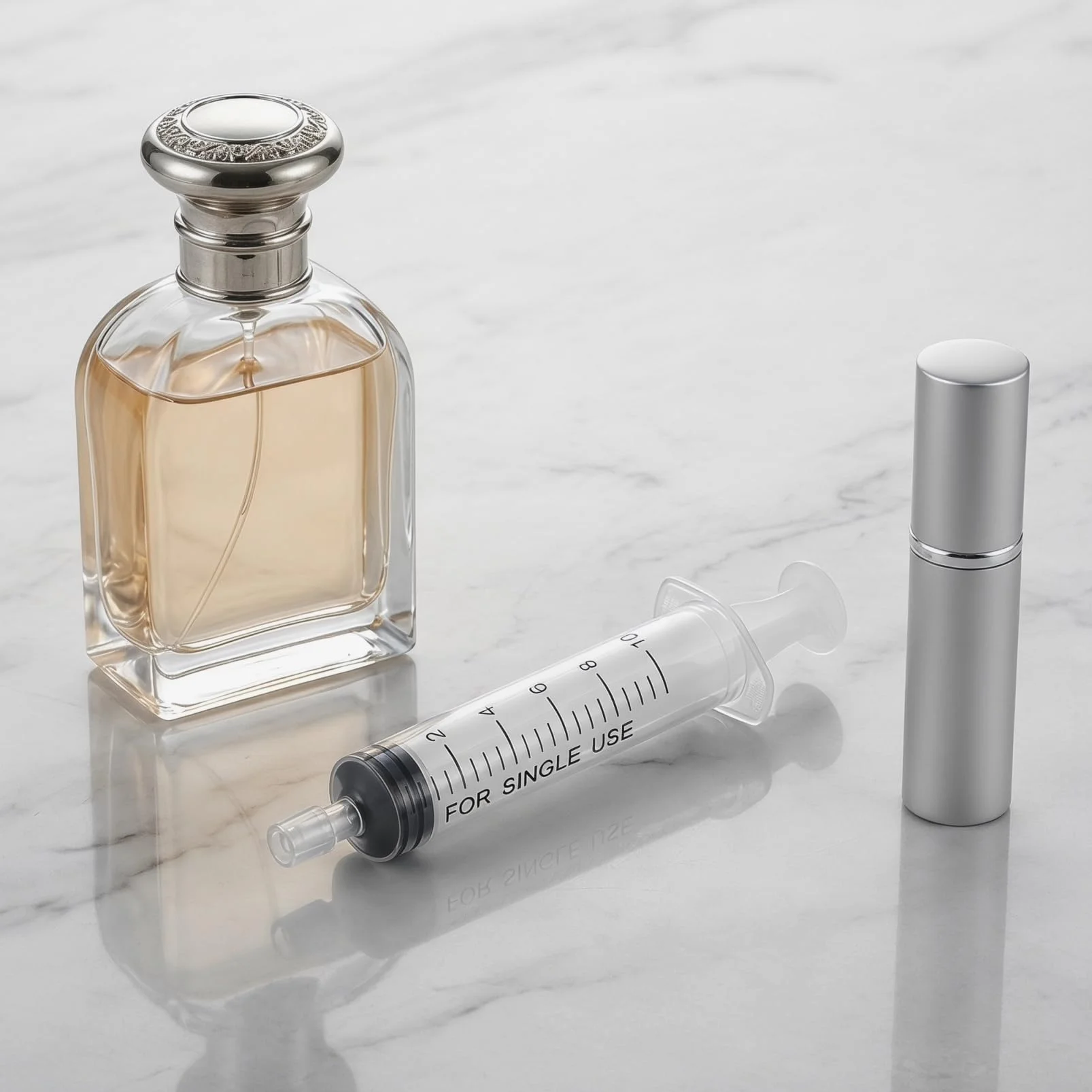 Minkissy 1 zestaw 10 ml dozownik perfum pompka do ekstrakcji z tworzywa sztucznego adapter strzykawka pompka do ponownego napełniania perfumy spray butelka strzykawka, biały, 11x 1,6 cm, fashion