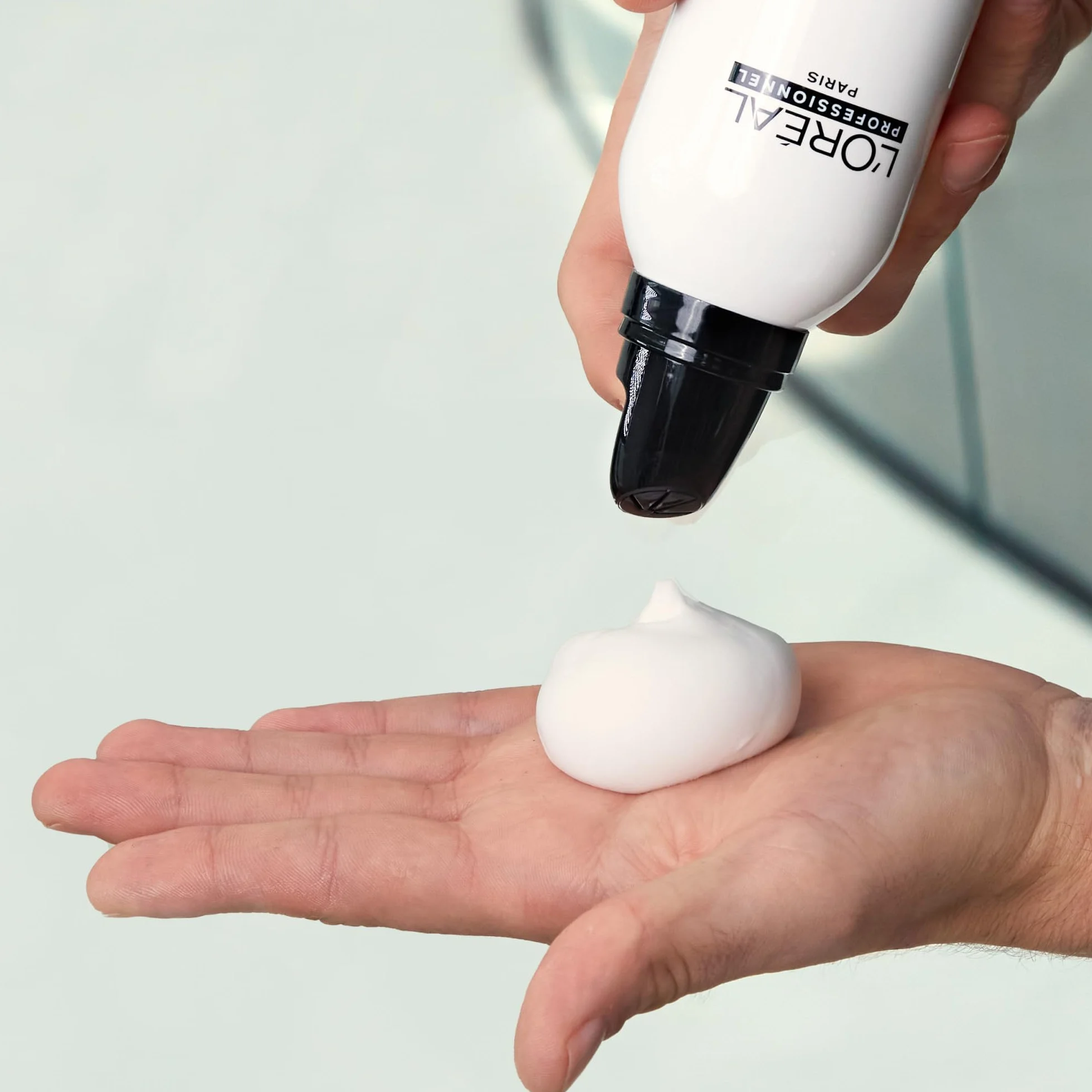 L'Oréal Professionnel | TECNI.ART | Full Volume Extra Mousse | For a Volumised Look | 250 ml