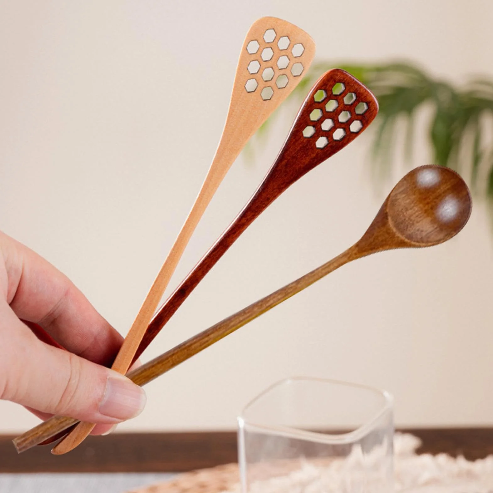 Honey Wooden Dipper, Honey Jar Spoon Stirrer Stick Long Handle, Multi Functional Honey Jar Dispense Elegant, Coffee Stirring Spoons, Long Handle Mixing Spoon, Easy To Use, Portable for Friends Family