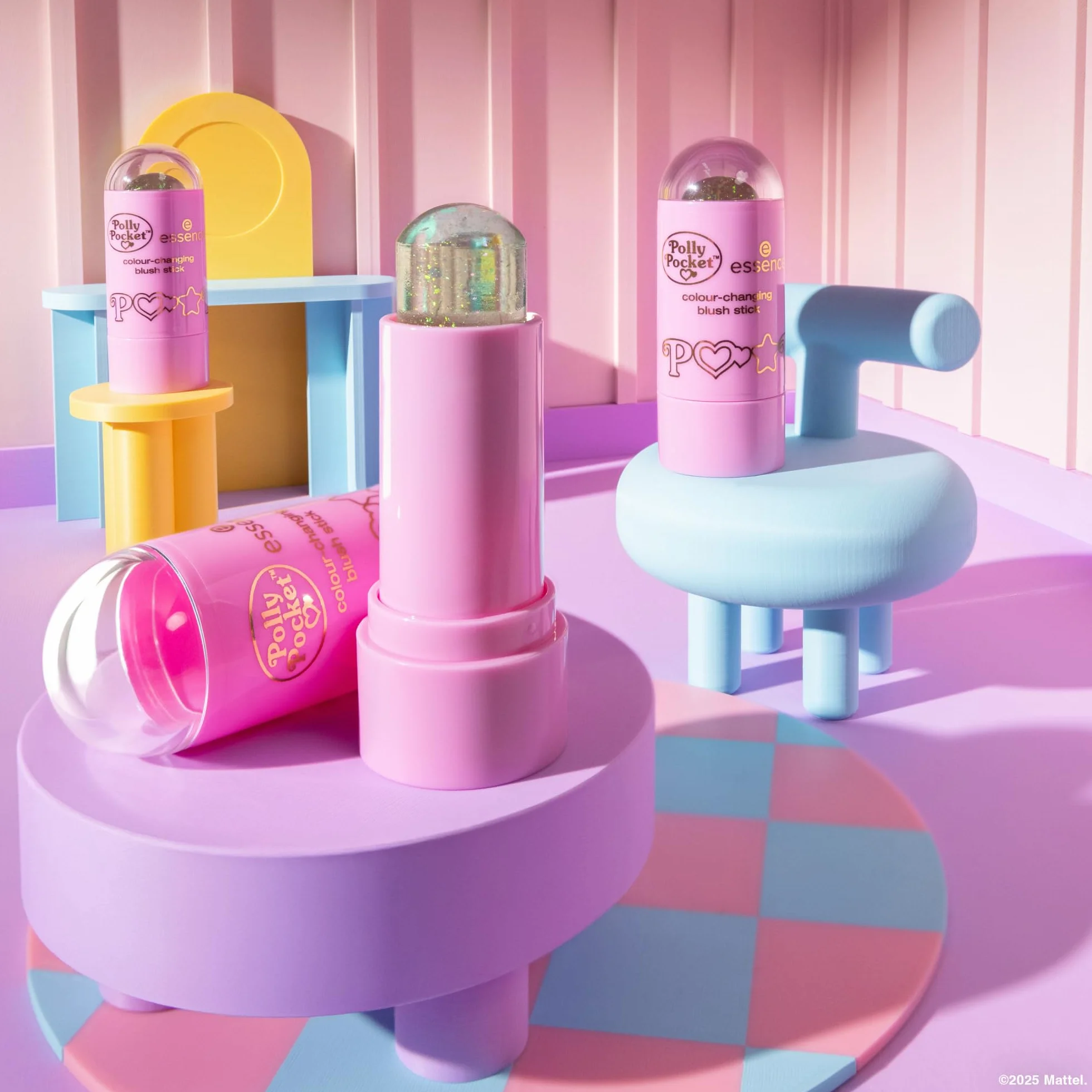 essence Zmieniający kolor róż w sztyfcie Polly Pocket colour-changing blush stick, dostosowanie koloru, efekt koloryzujący, naturalny (5.2g)