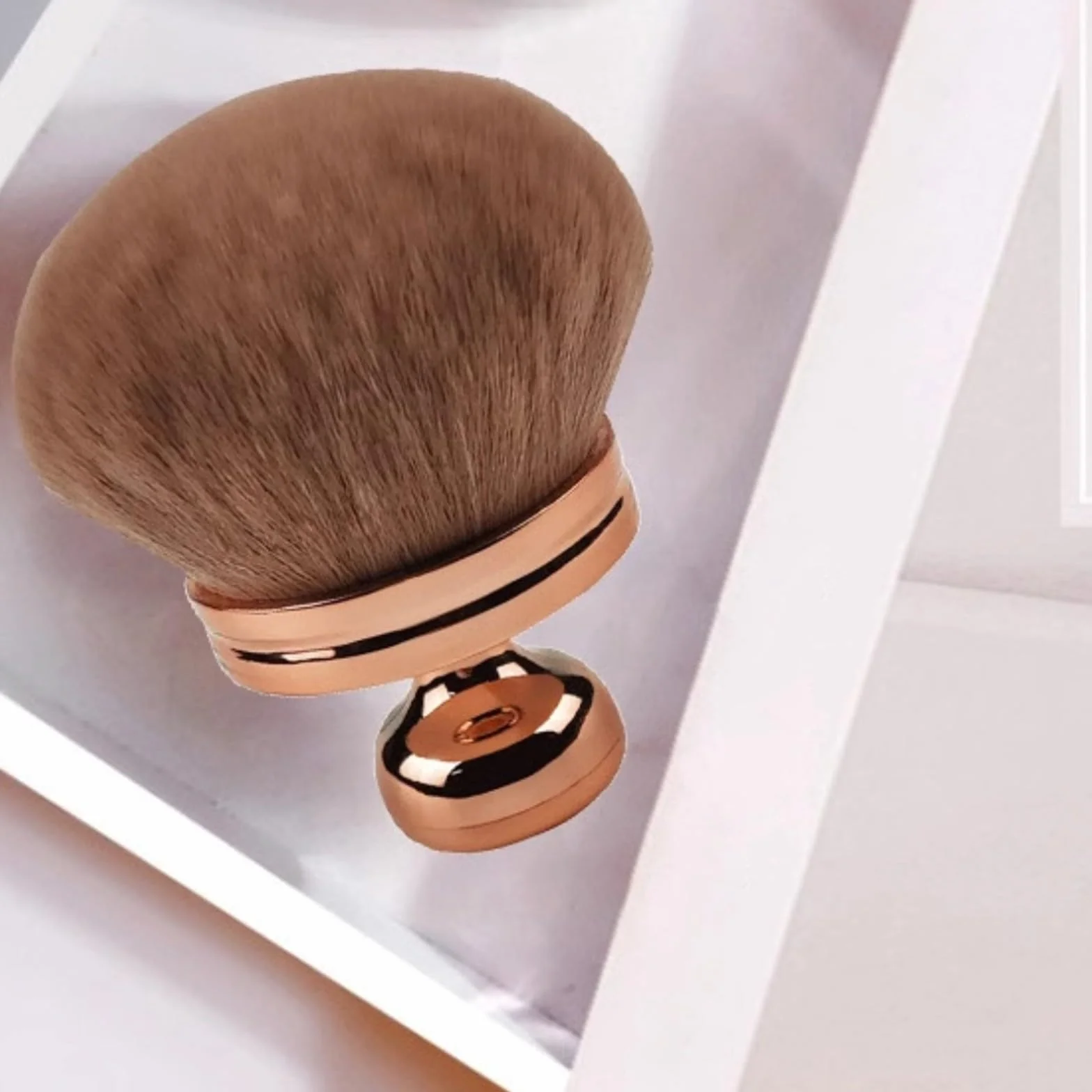 Supreme Kremowy pędzel do makijażu ciała do opalania twarzy, nóg, różu, bronzer, pędzel Kabuki, sztuczny aplikator, pędzel do podkładu, dziewczęcy pędzel do włosów 2025 (04 D, jeden rozmiar)